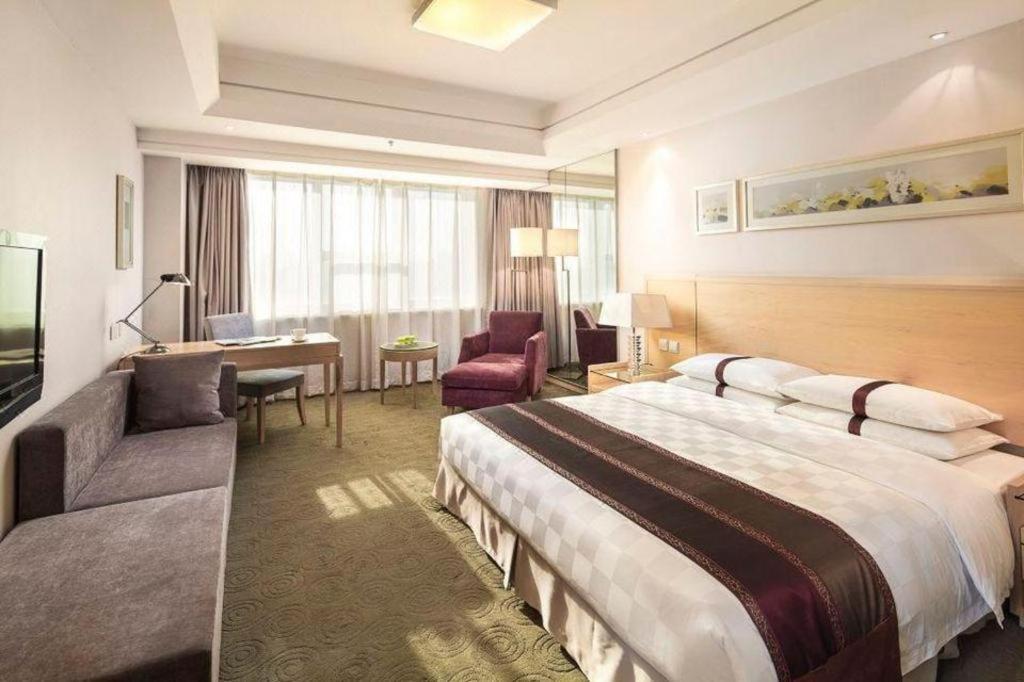 Ramada Plaza Shenyang Citycenter Bagian luar foto