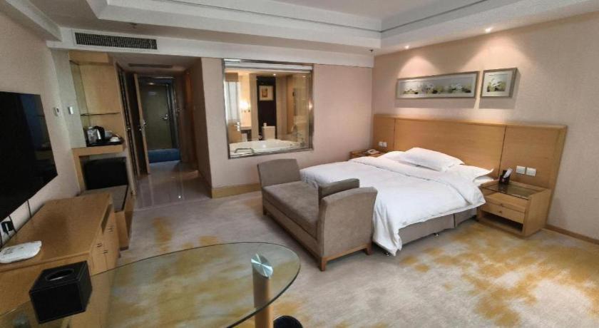 Ramada Plaza Shenyang Citycenter Bagian luar foto