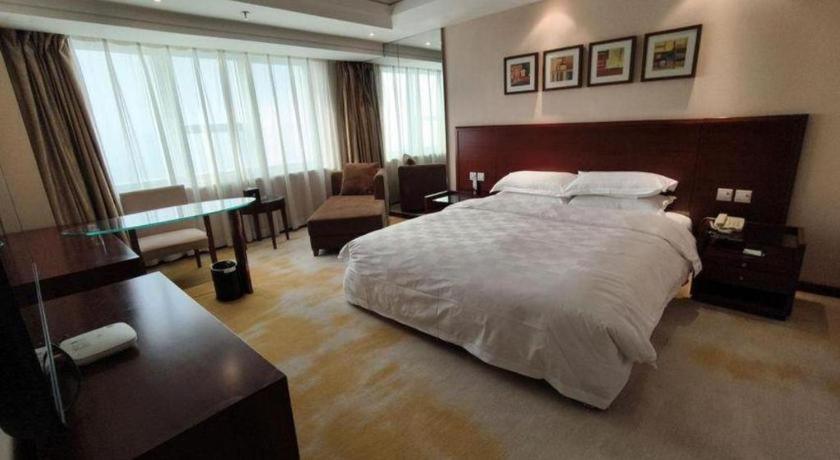 Ramada Plaza Shenyang Citycenter Bagian luar foto