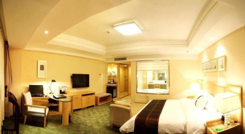 Ramada Plaza Shenyang Citycenter Bagian luar foto