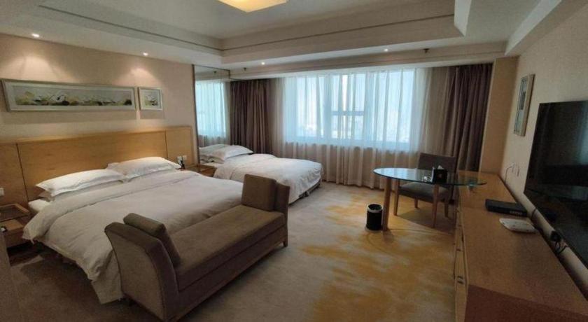 Ramada Plaza Shenyang Citycenter Bagian luar foto